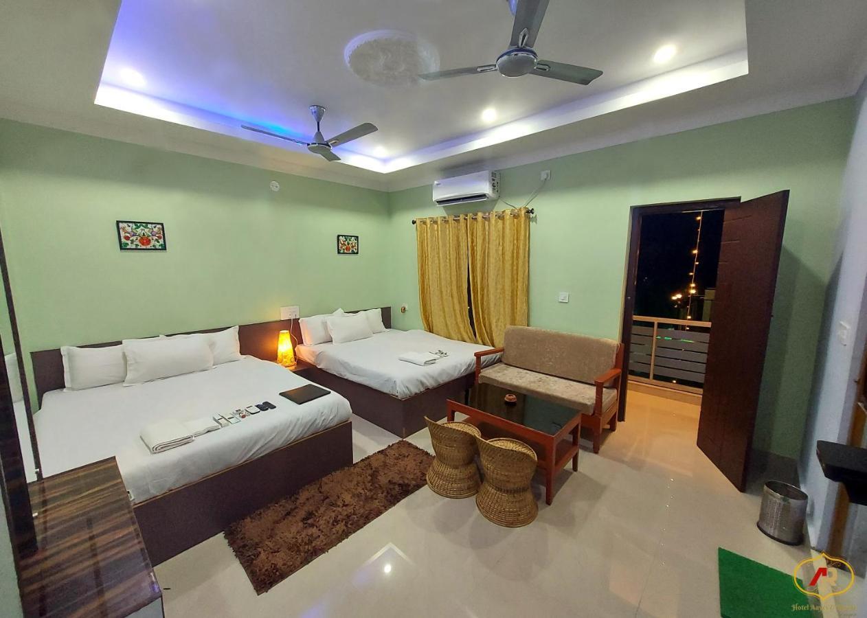 Hotel Aayes And Resort Shānti Niketan Dış mekan fotoğraf