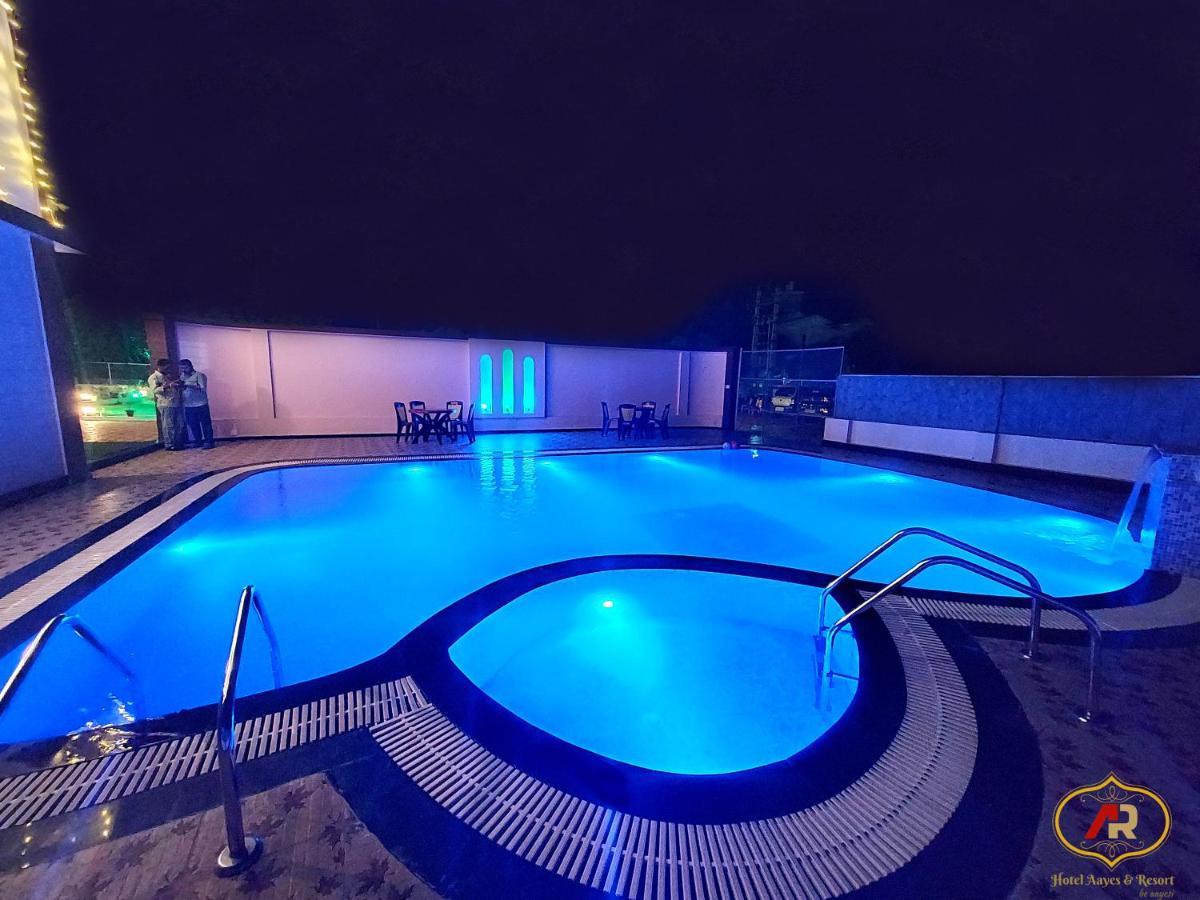 Hotel Aayes And Resort Shānti Niketan Dış mekan fotoğraf